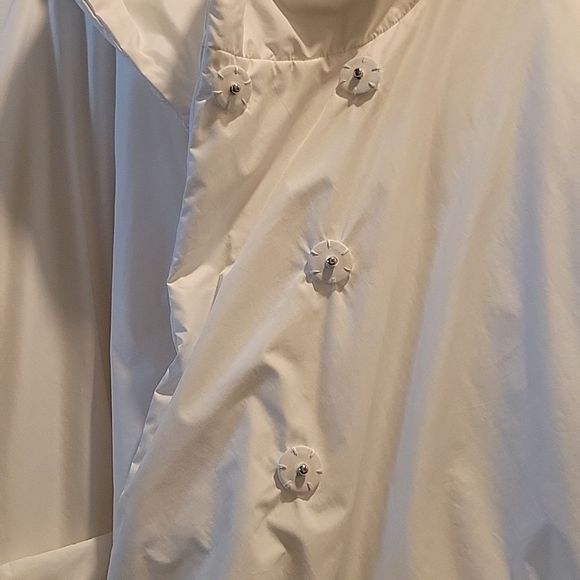 Igor Dobranic White Oversized Coat - Picture 10 of 15